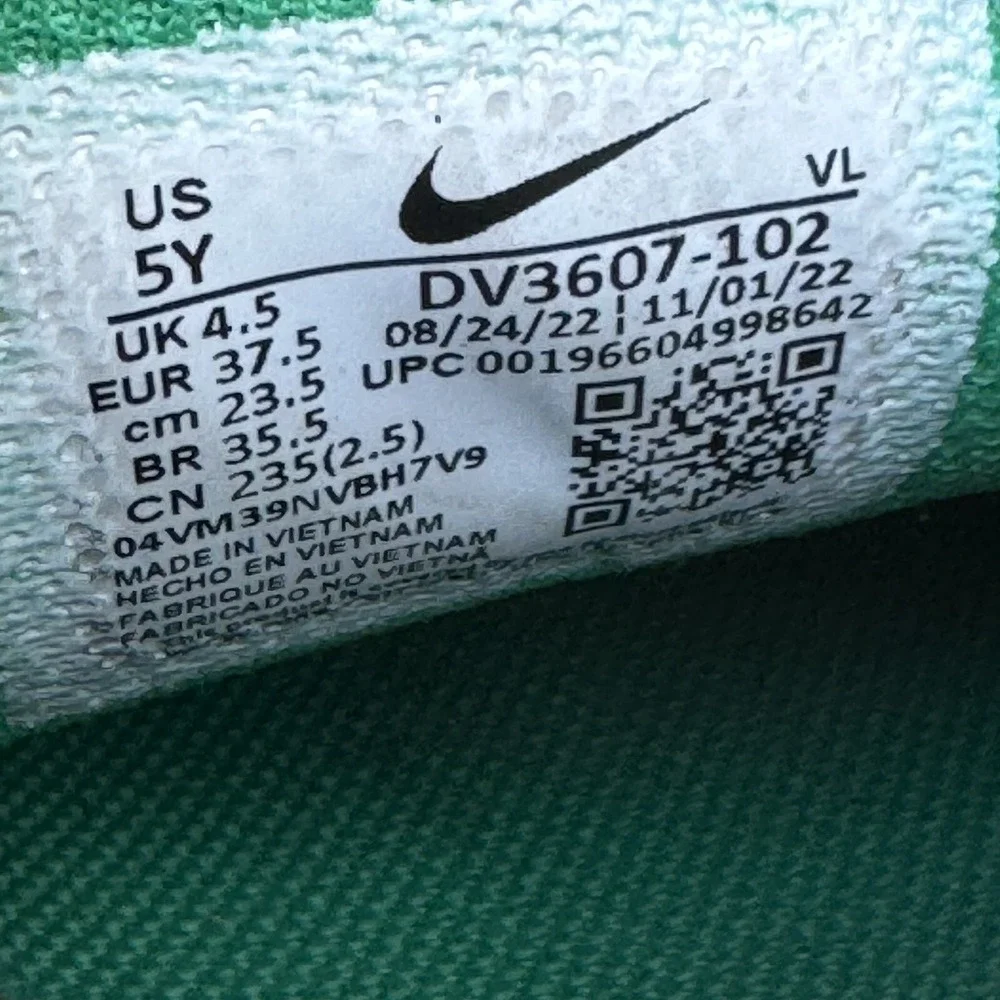 Size 5Y/W6.5 - Nike‎ Air Max 90 LTR White/Stadium Green Shoes (DV3607 102)